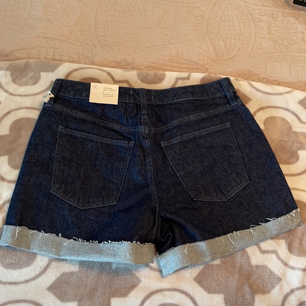 Universal Threads shorts - Picture 3 of 6